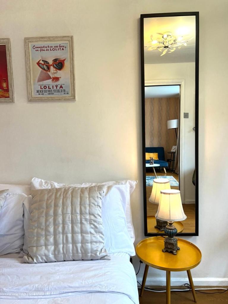 Great 2 Bedrooms Apartment 15 Mins From The Centre Londres Exterior foto